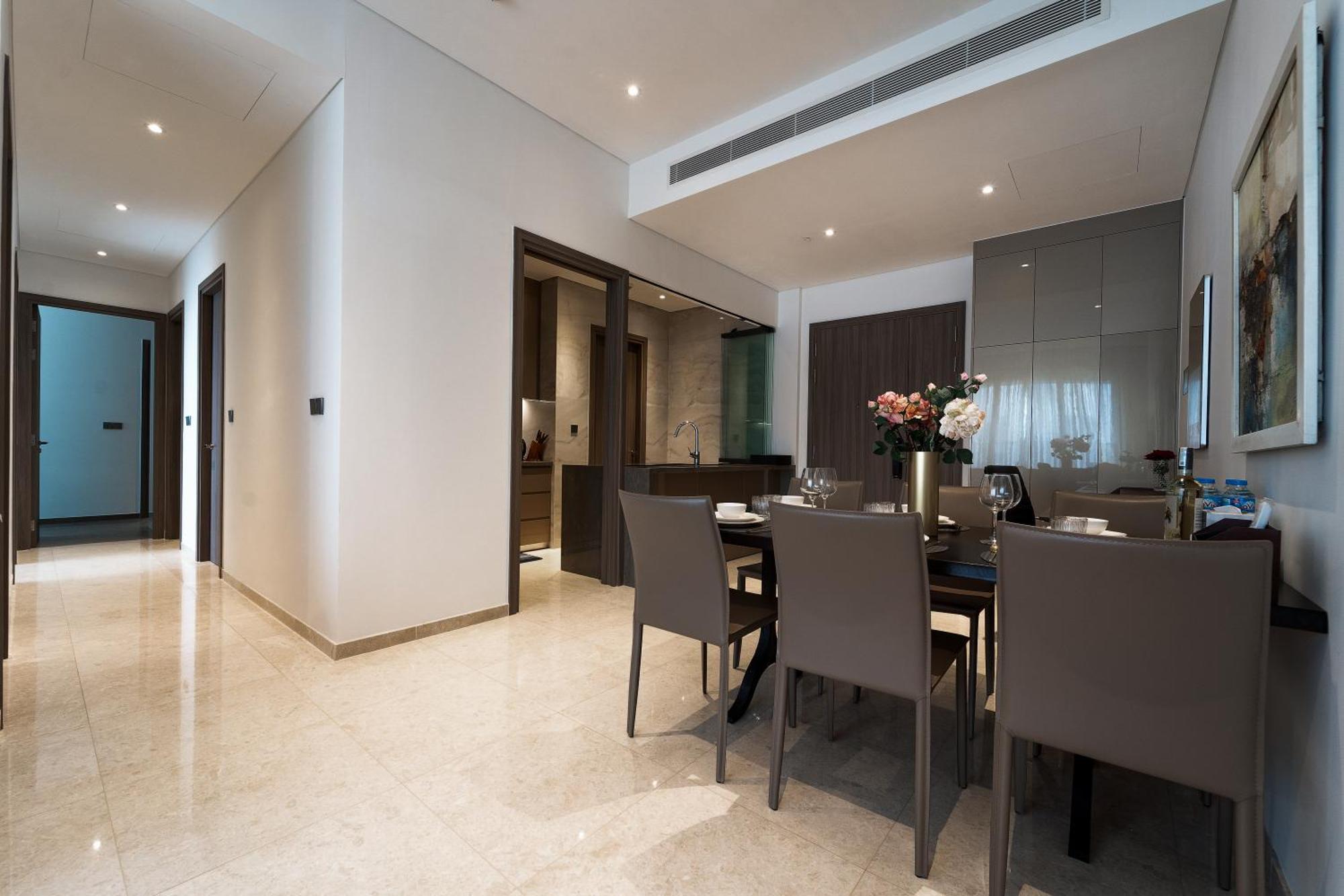 Apartment The Marq - Ho Trung Tam Quan 1 *